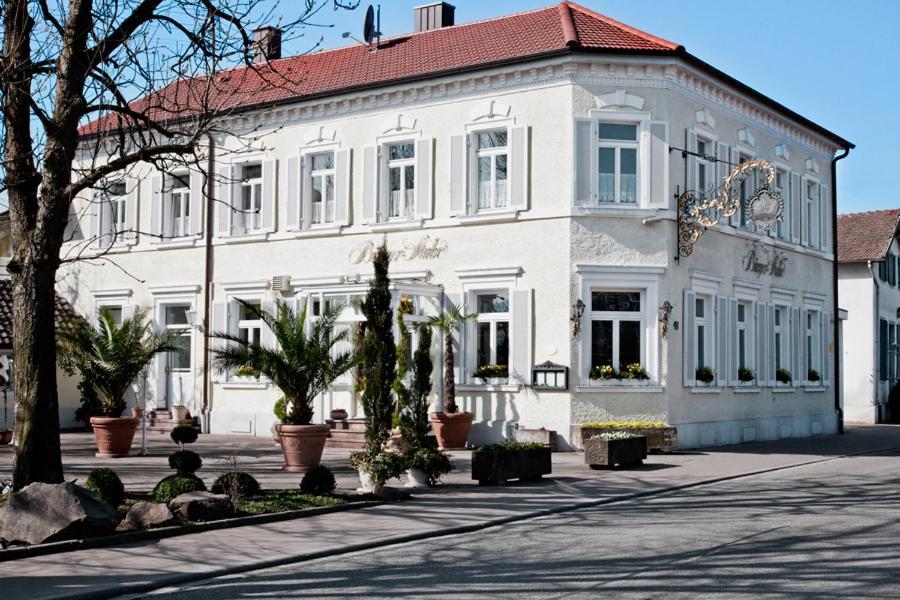 Gasthaus Buerger-Stube Sasbach am Kaiserstuhl Buitenkant foto